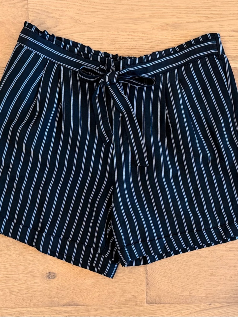 A New Day Women’s Black Striped Tie-Waist Women's Shorts w/ Pockets 1X